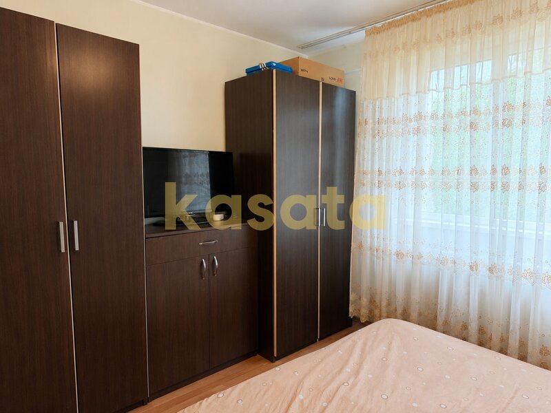 Lacul Tei, Grigore Moisil, ap. 2 camere, etaj 7/10, balcon, parc.
